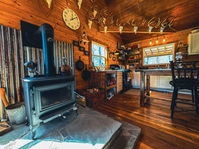 0 Bunker Hill Rd, Linden, TN 37096