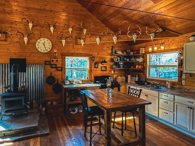 0 Bunker Hill Rd, Linden, TN 37096