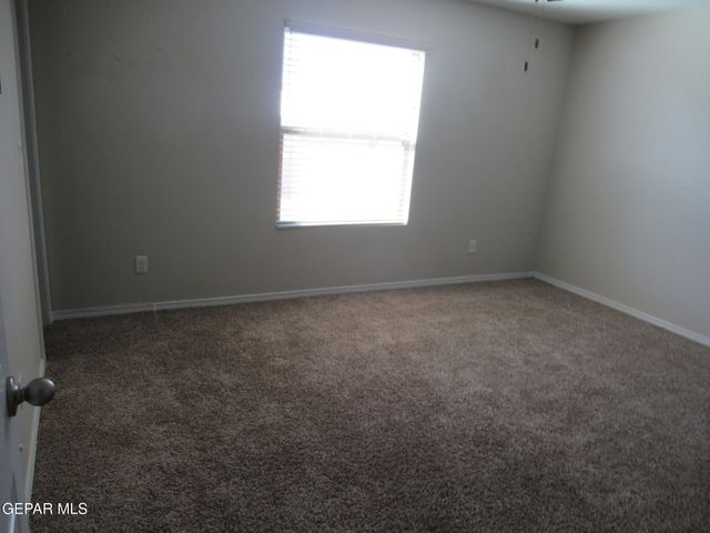 13852 SUMMER STORY Avenue, El Paso, TX 79928