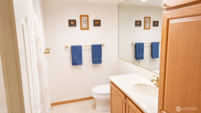 4102 227th Place SW, Mountlake Terrace, WA 98043