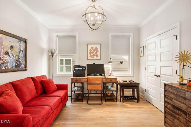 45 Post Oak Road, Chapel Hill, NC 27516