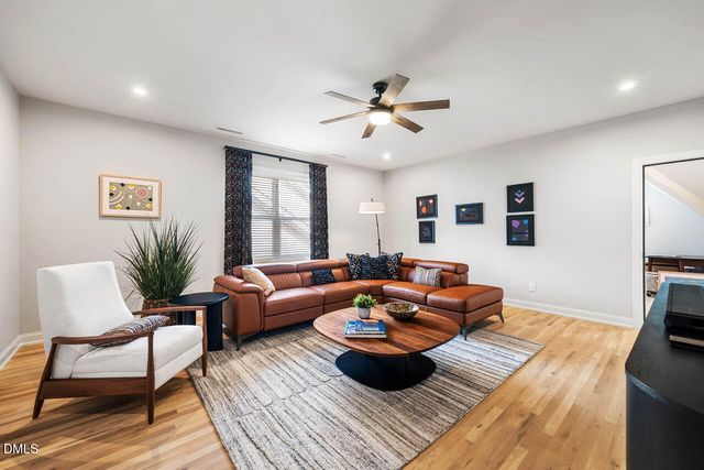 45 Post Oak Road, Chapel Hill, NC 27516