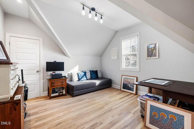 45 Post Oak Road, Chapel Hill, NC 27516