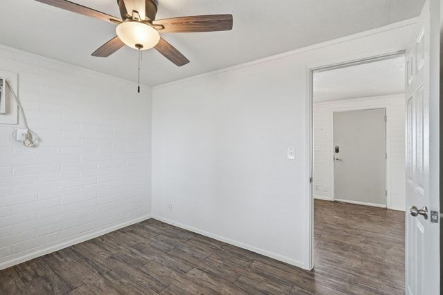 623 S Country Club Drive Apt 3, Mesa, AZ 85210