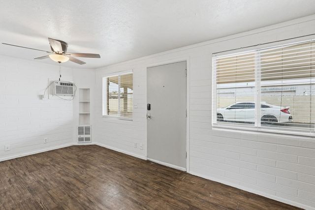 623 S Country Club Drive Apt 3, Mesa, AZ 85210