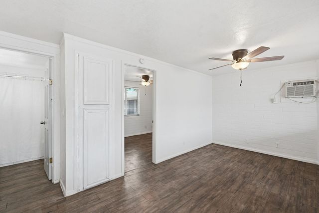 623 S Country Club Drive Apt 3, Mesa, AZ 85210