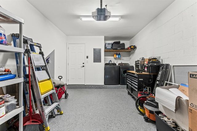 4420 SW 82nd Way, Davie, FL 33328