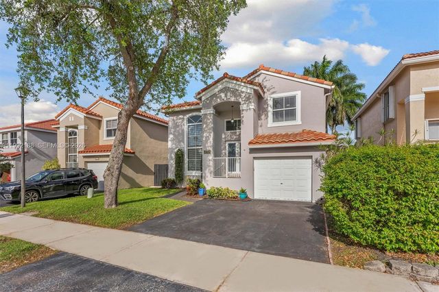 4420 SW 82nd Way, Davie, FL 33328