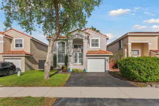 4420 SW 82nd Way, Davie, FL 33328