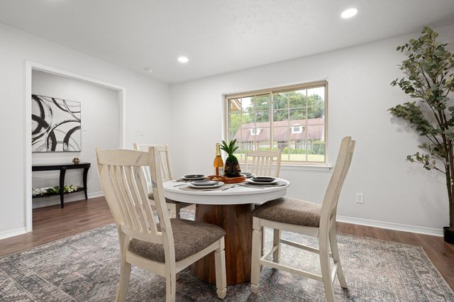 813 Chevy Chase Drive, Garland, TX 75043