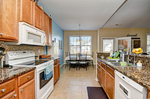 1416 Virginia Pine Dr., Longs, SC 29568