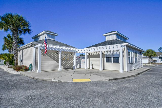 1416 Virginia Pine Dr., Longs, SC 29568