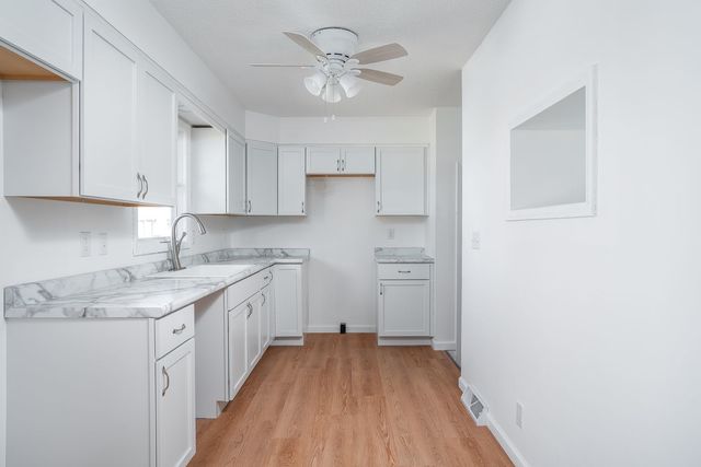 6420 N Ripley Street, Davenport, IA 52806