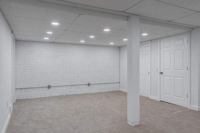 6420 N Ripley Street, Davenport, IA 52806