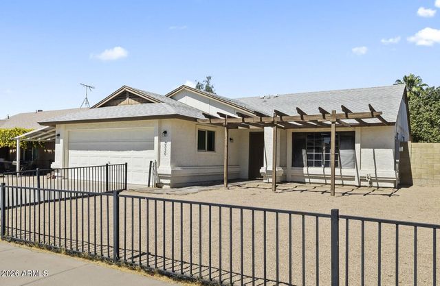 3330 W ROSE GARDEN Lane, Phoenix, AZ 85027