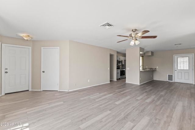 3330 W ROSE GARDEN Lane, Phoenix, AZ 85027