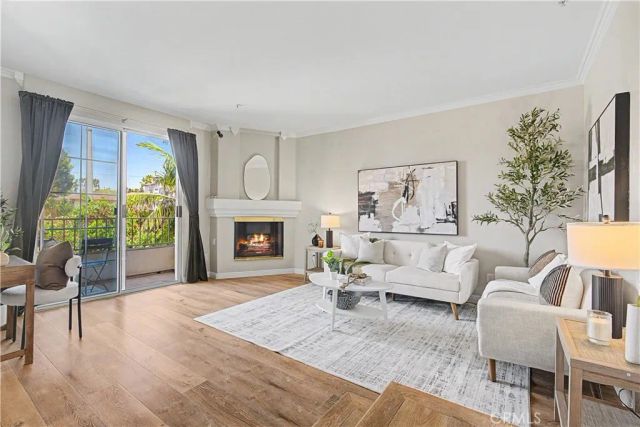 7120 La Tijera B101, Los Angeles, CA 90045