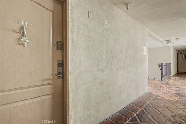 7120 La Tijera B101, Los Angeles, CA 90045
