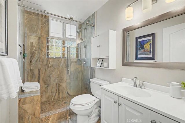 7120 La Tijera B101, Los Angeles, CA 90045