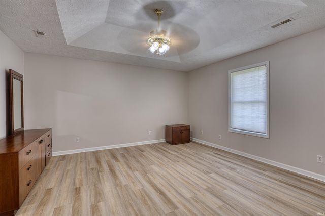 3477 Eastbrooke Court, Newburgh, IN 47630