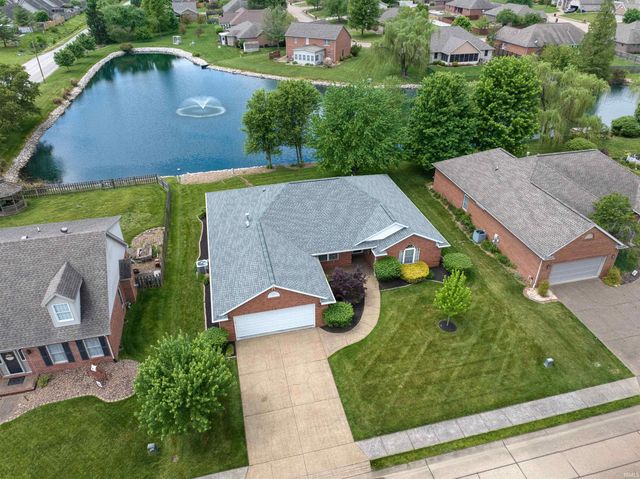 3477 Eastbrooke Court, Newburgh, IN 47630