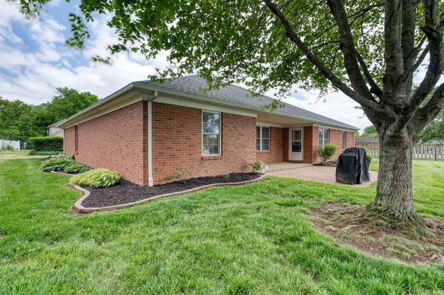 3477 Eastbrooke Court, Newburgh, IN 47630
