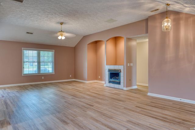 3477 Eastbrooke Court, Newburgh, IN 47630