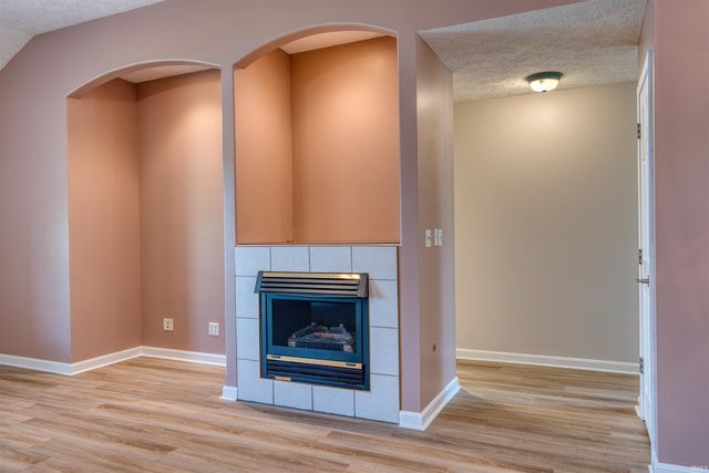 3477 Eastbrooke Court, Newburgh, IN 47630