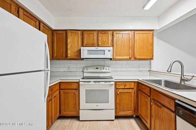 3541 VILLA Place, Jacksonville, FL 32277