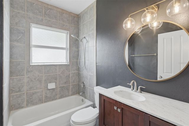 1406 E RIDGEWOOD STREET, Orlando, FL 32803