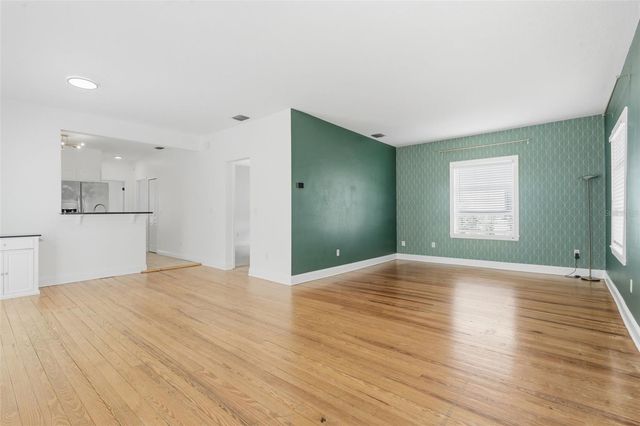 1406 E RIDGEWOOD STREET, Orlando, FL 32803