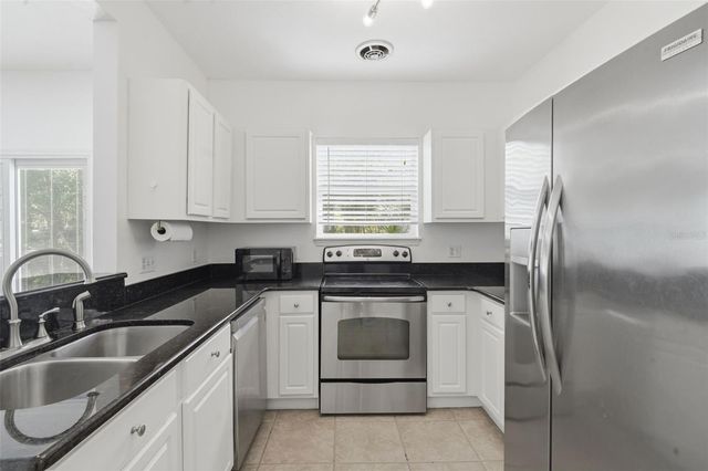 1406 E RIDGEWOOD STREET, Orlando, FL 32803