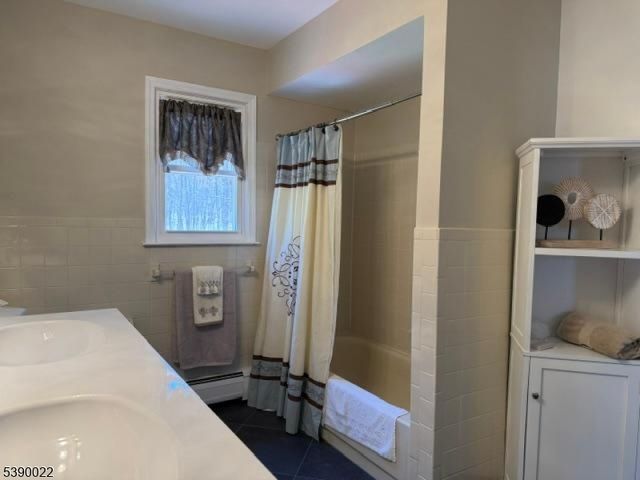 4 Parkview Dr, Roxbury Twp., NJ 07876