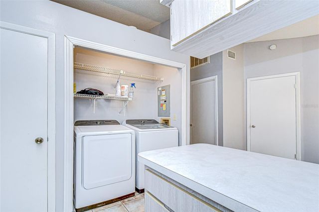 4739 SILVER CIRCLE, Zephyrhills, FL 33541