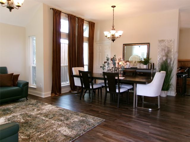 907 Dawson Street, Cedar Hill, TX 75104