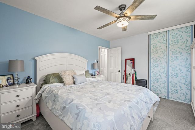 1303 LACEBARK ST, Feasterville Trevose, PA 19053