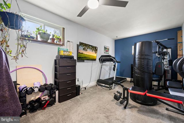 1303 LACEBARK ST, Feasterville Trevose, PA 19053