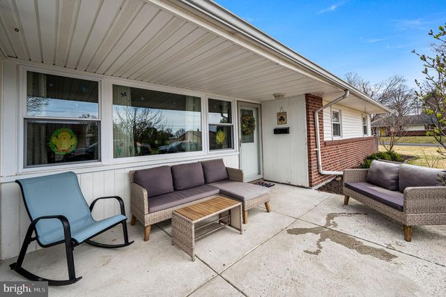 1303 LACEBARK ST, Feasterville Trevose, PA 19053