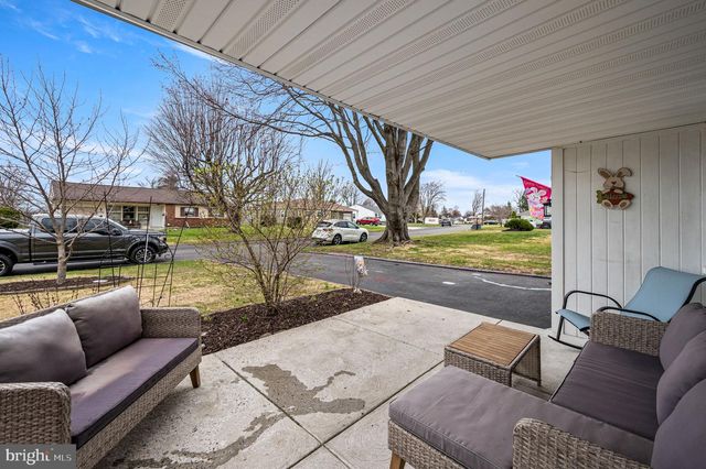 1303 LACEBARK ST, Feasterville Trevose, PA 19053