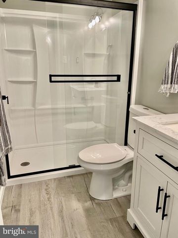 762 ERFORD RD, Camp Hill, PA 17011