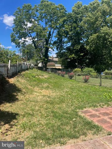 762 ERFORD RD, Camp Hill, PA 17011