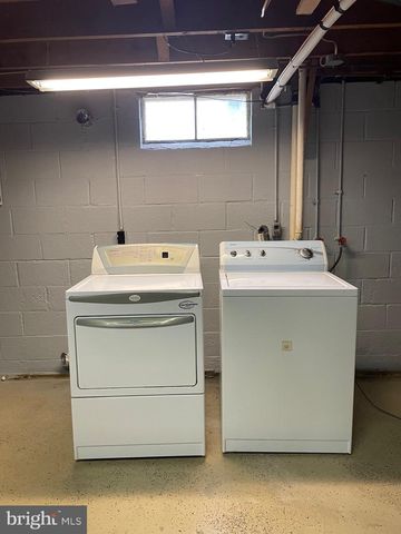 762 ERFORD RD, Camp Hill, PA 17011