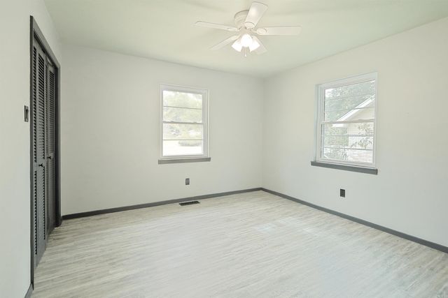 217 Cedarwood Drive, Hot Springs, AR 71901