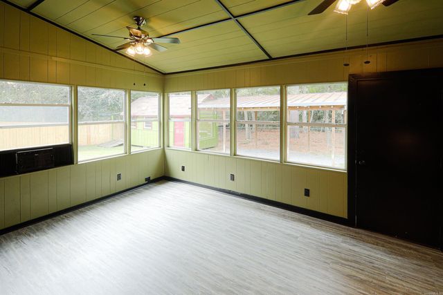 217 Cedarwood Drive, Hot Springs, AR 71901