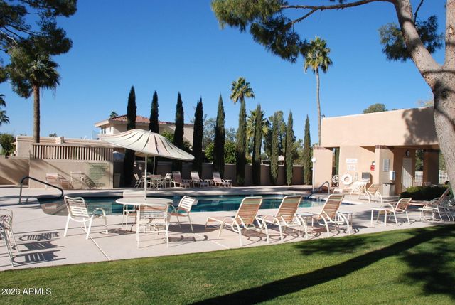 8961 E MICHIGAN Avenue, Sun Lakes, AZ 85248