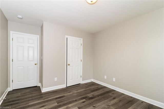 1992 Tea Berry Lane, Winston-salem, NC 27127