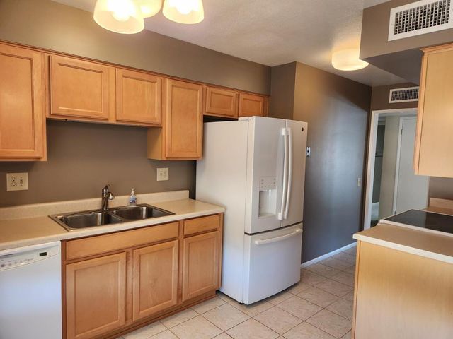 18026 N 135th Avenue, Sun City West, AZ 85375