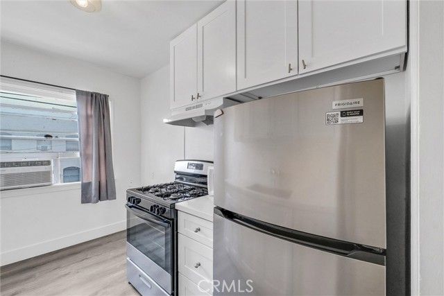 122 Elm Avenue 11, Long Beach, CA 90802