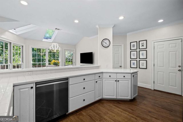 1260 Oakhaven Drive, Roswell, GA 30075
