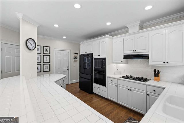 1260 Oakhaven Drive, Roswell, GA 30075